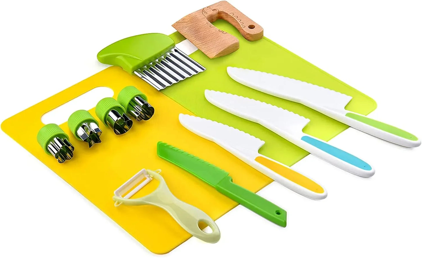Kit de utensílios de cozinha infantil com facas de segurança, cortadores e tábuas coloridas.
