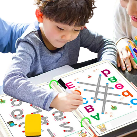 Caderno de Traço e Desenho Infantil Magic Book (Oferta 8 Canetinhas + Apagador + E-book)
